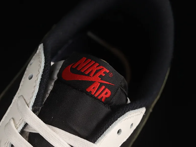 All Categories Air Jordan Jordan Series Basketball Shoes Air Jordan 1 Low OG Version Travis Scott x Air Jordan 1 Low OG AJ1 Joe 1 Joint Overhead DZ4137-106